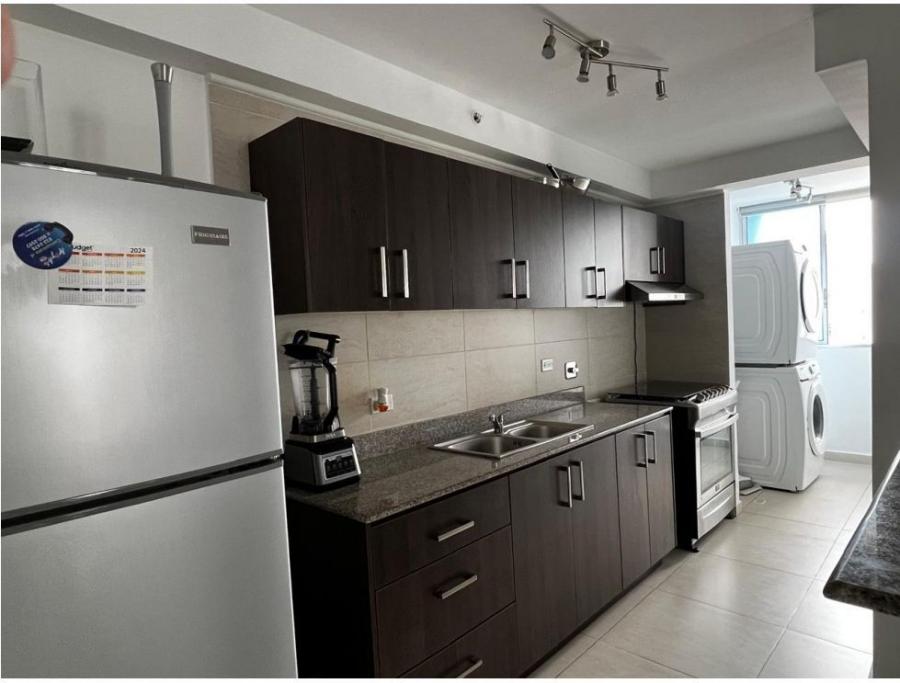 Alquiler de apartamento en Carrasquilla