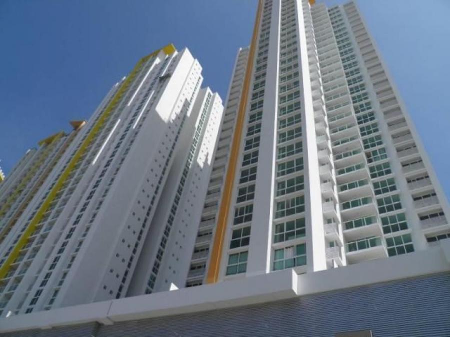 ALQUILER de apartamento en Condado del Rey 19-2473 **HH** 