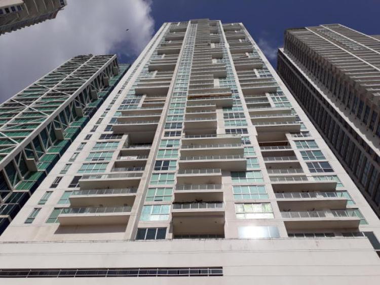 Alquiler de apartamento en Punta Pacifica 17-6979 NS