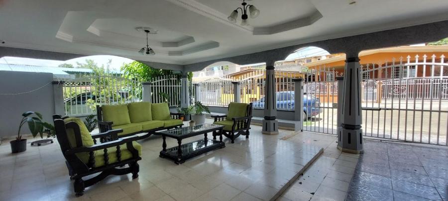 ALQUILER DE CASA EN CHORRERA  24-10965