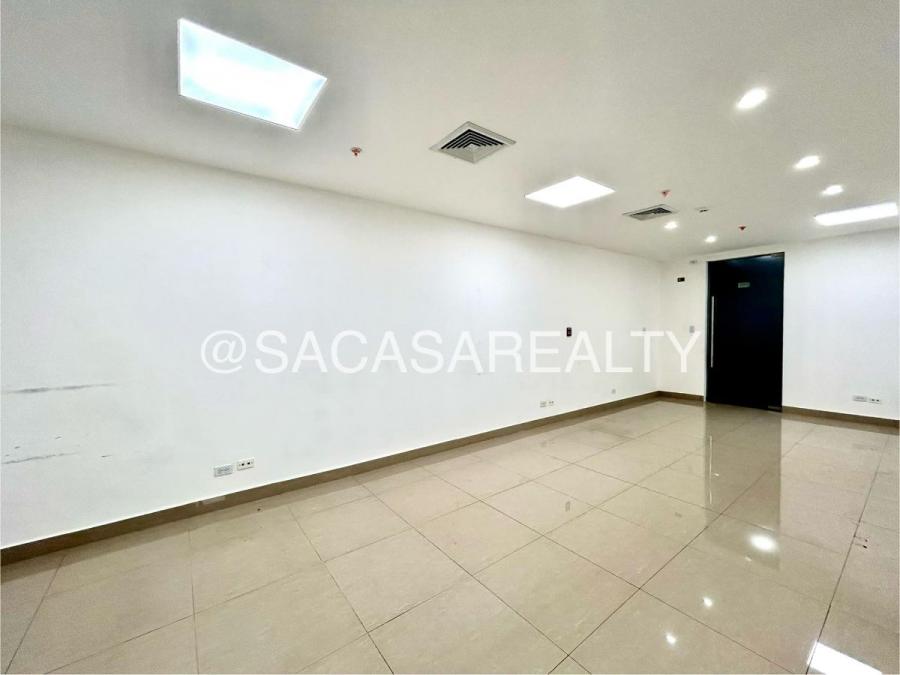 Foto Oficina en Alquiler en Obarrio, Ciudad de Panamá, Panamá - U$D 820 - OFA74917 - BienesOnLine