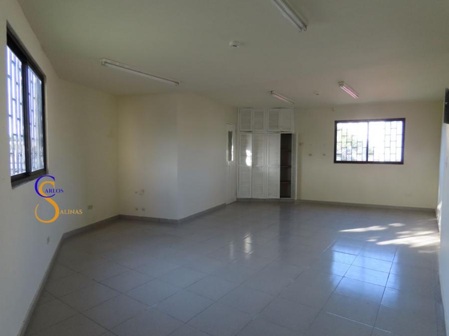 Foto Local en Alquiler en Calle Estudiante, Ciudad de Penonomé, Coclé - U$D 350 - LOA68876 - BienesOnLine