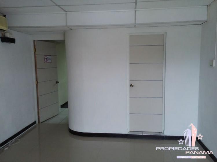 Foto Local en Alquiler en PARQUE LEFEVERE, Parque Lefevre, Panam - U$D 1.500 - LOA12319 - BienesOnLine