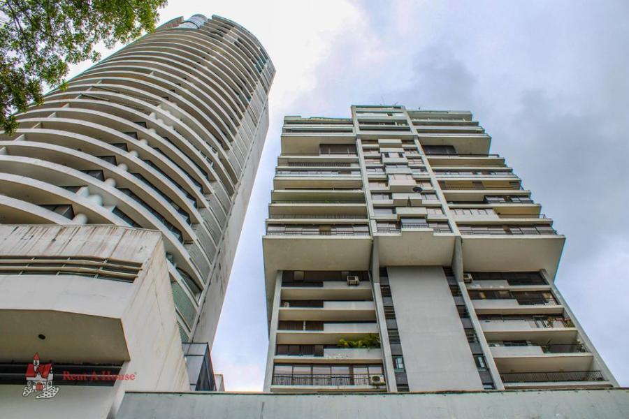 Foto Apartamento en Alquiler en LA CRESTA, Panamá - U$D 1.700 - APA46642 - BienesOnLine