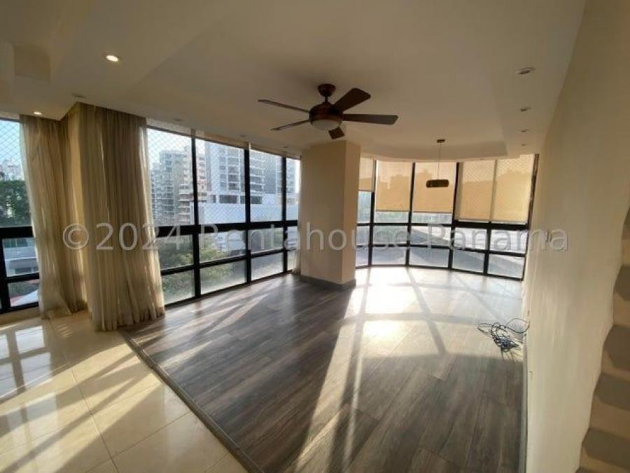 Foto Apartamento en Venta en El Cangrejo, Ciudad de Panamá, Panamá - U$D 330.000 - APV76342 - BienesOnLine