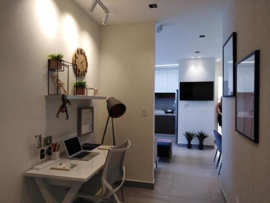 Apartamento venta Via España 22-3720 AGPM 