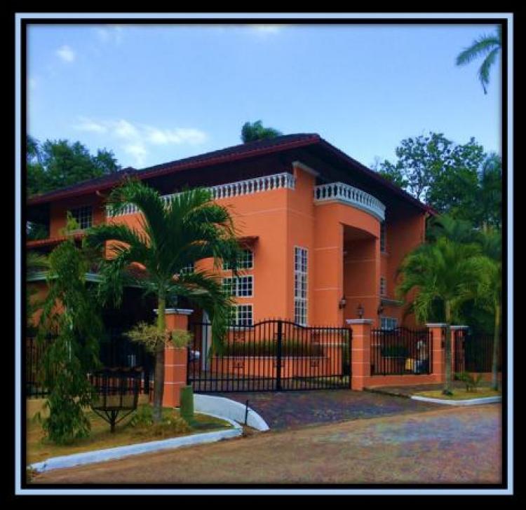 Foto Casa en Alquiler en Clayton, Panamá - U$D 3.975 - CAA17453 - BienesOnLine