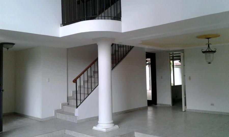 Foto Casa en Alquiler en ALTOS DE PANAMA, Panamá - U$D 1.500 - CAA47083 - BienesOnLine