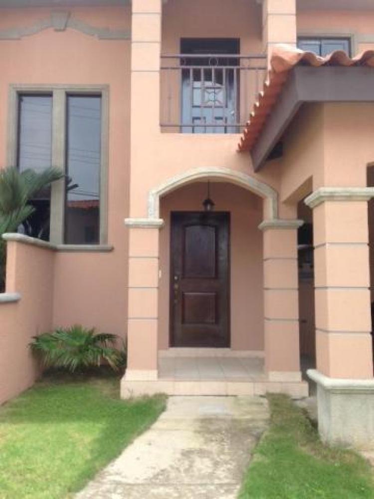 Foto Casa en Venta en Ciudad de Panamá, Panamá - U$D 320.000 - CAV8930 - BienesOnLine