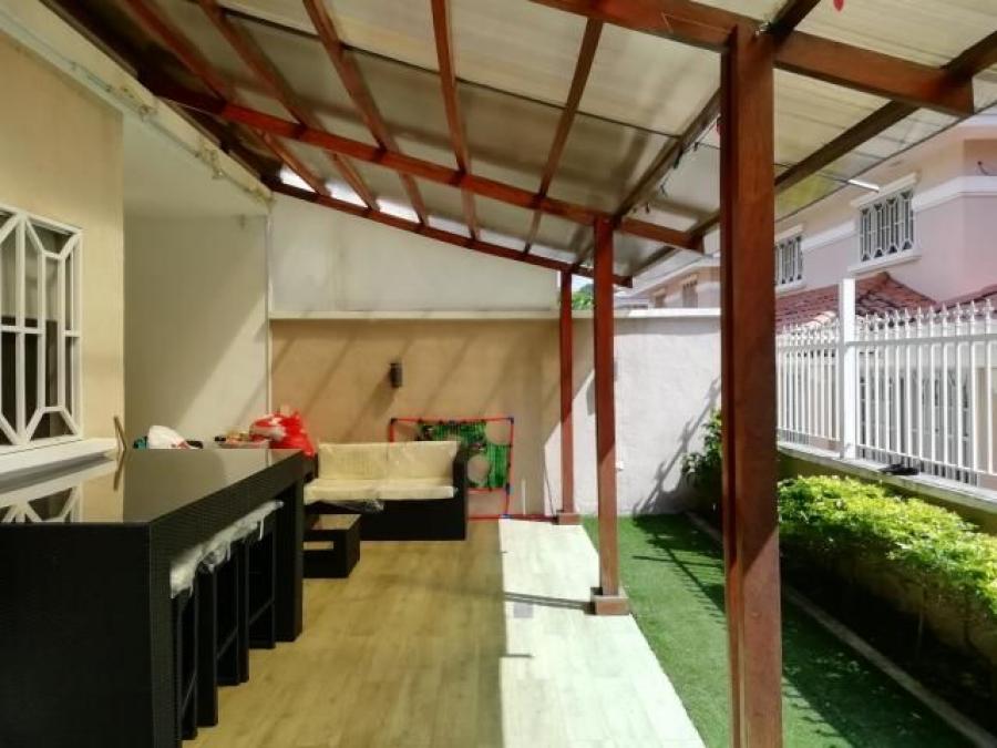 Foto Casa en Venta en ALTOS DE PANAMA, Panamá - U$D 450.000 - CAV34300 - BienesOnLine