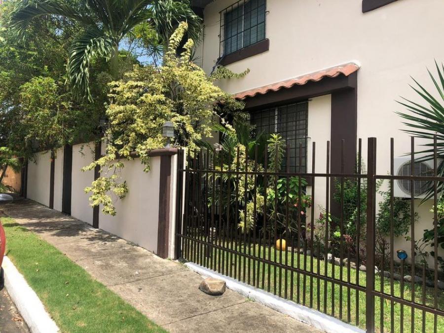 Casa venta Altos de Panama 21-5421 MART 