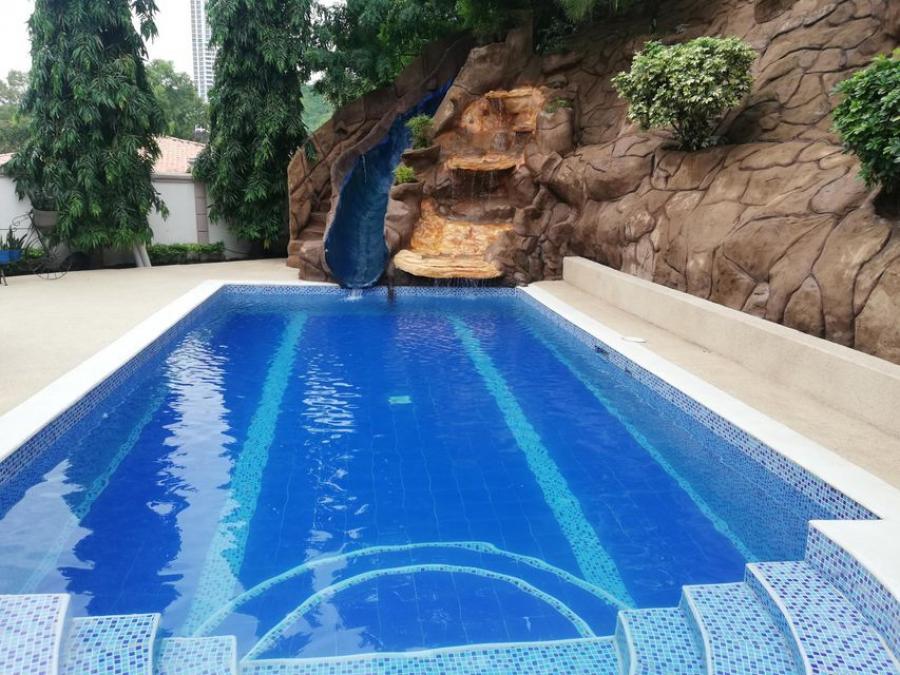 Foto Casa en Venta en ALTOS DE PANAMA, Panamá - U$D 1.000.000 - CAV38002 - BienesOnLine