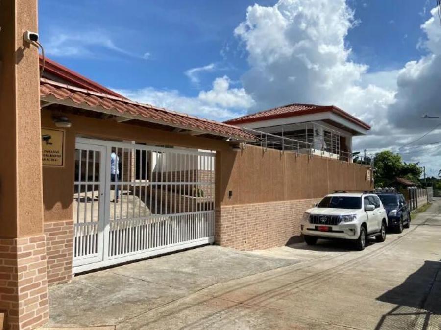 Foto Casa en Venta en TOCUMEN, Panam - U$D 200.000 - CAV51896 - BienesOnLine