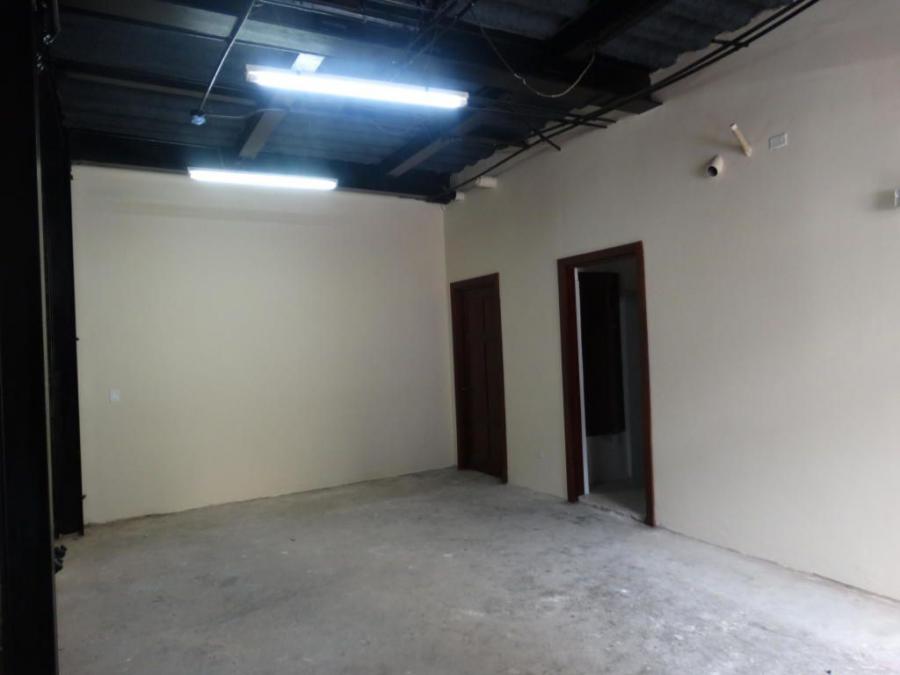 Foto Local en Alquiler en casco antiguo, Panamá - U$D 2.000 - LOA32114 - BienesOnLine