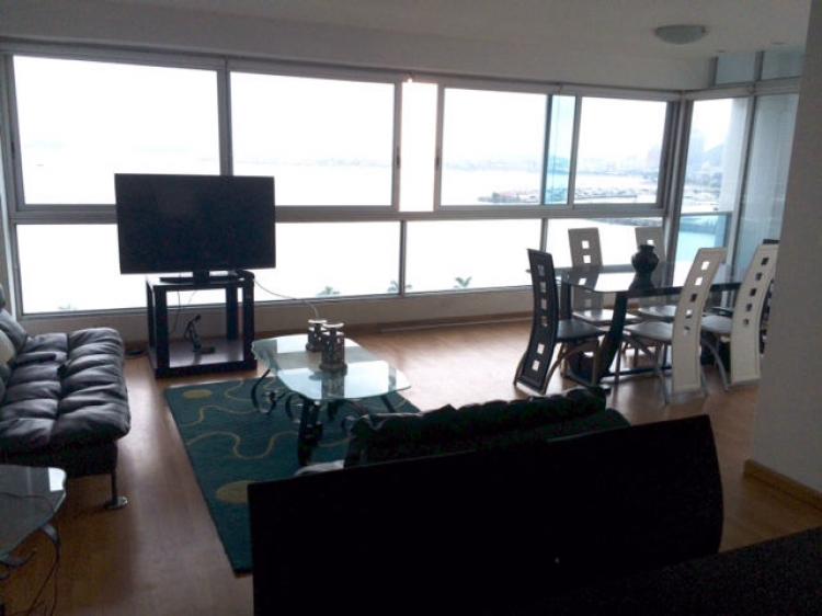 Foto Apartamento en Alquiler en Bella Vista, Ciudad de Panamá, Panamá - U$D 1.500 - APA9782 - BienesOnLine