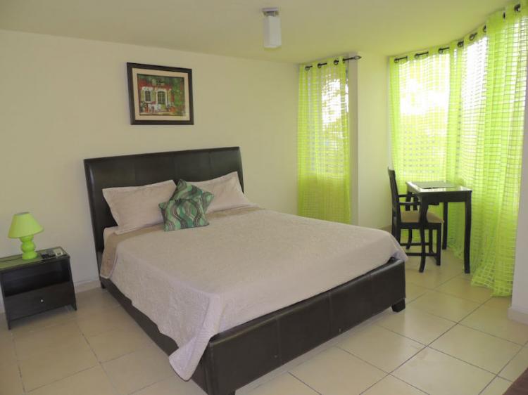 Foto Apartamento en Alquiler en Cangrejo, Bella Vista, Panamá - U$D 87 - APA2611 - BienesOnLine