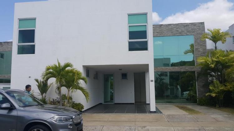 Foto Casa en Venta en Ciudad de Panamá, Panamá - U$D 485.000 - CAV12049 - BienesOnLine