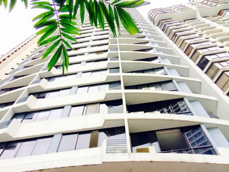 Hermoso Apartamento en Venta. Panamá - Paitilla. mls 17-3184 Rtq.