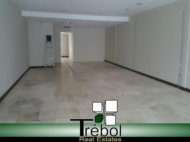 Foto Local en Alquiler en Bella Vista, Panamá - U$D 2.318 - LOA10752 - BienesOnLine