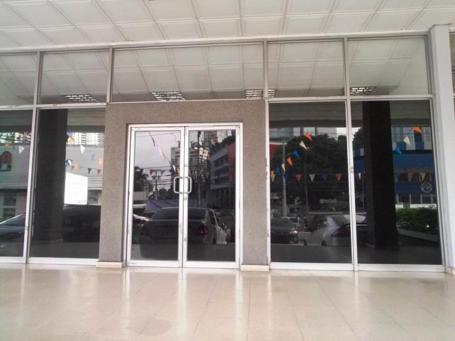 Local comercial en alquiler en La Cresta COD 19-3652 YS