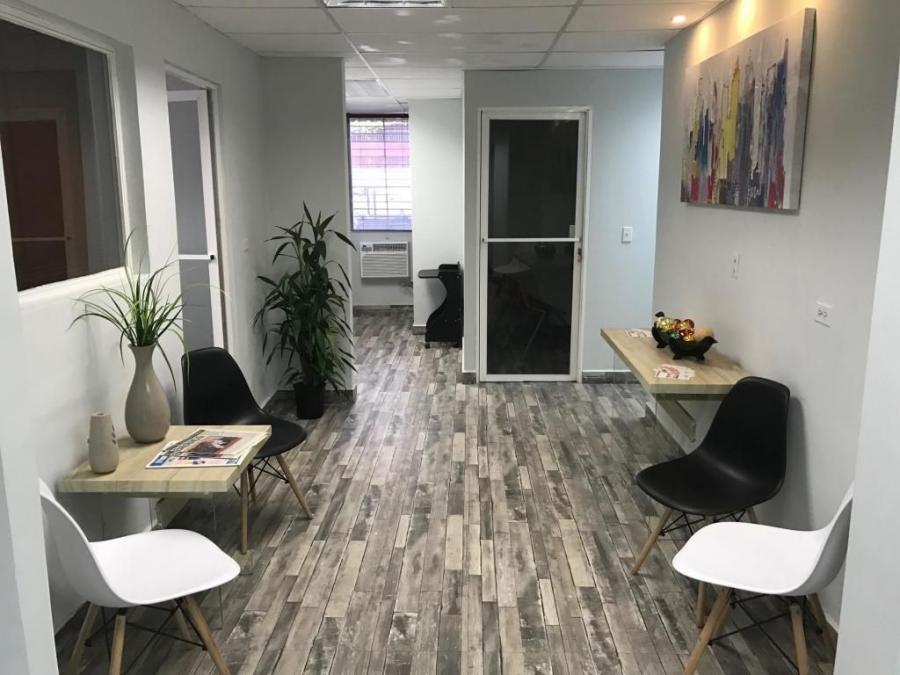 Foto Oficina en Alquiler en EL CANGREJO, Panamá - U$D 1.500 - OFA41326 - BienesOnLine