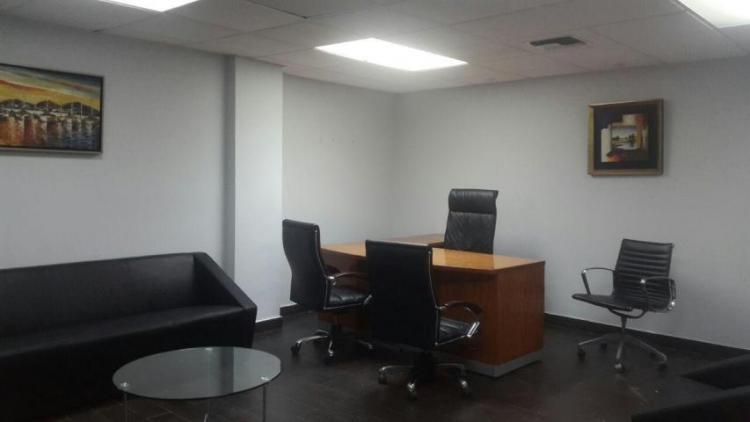 Oficina en alquiler avenida balboa panamá 121 m2