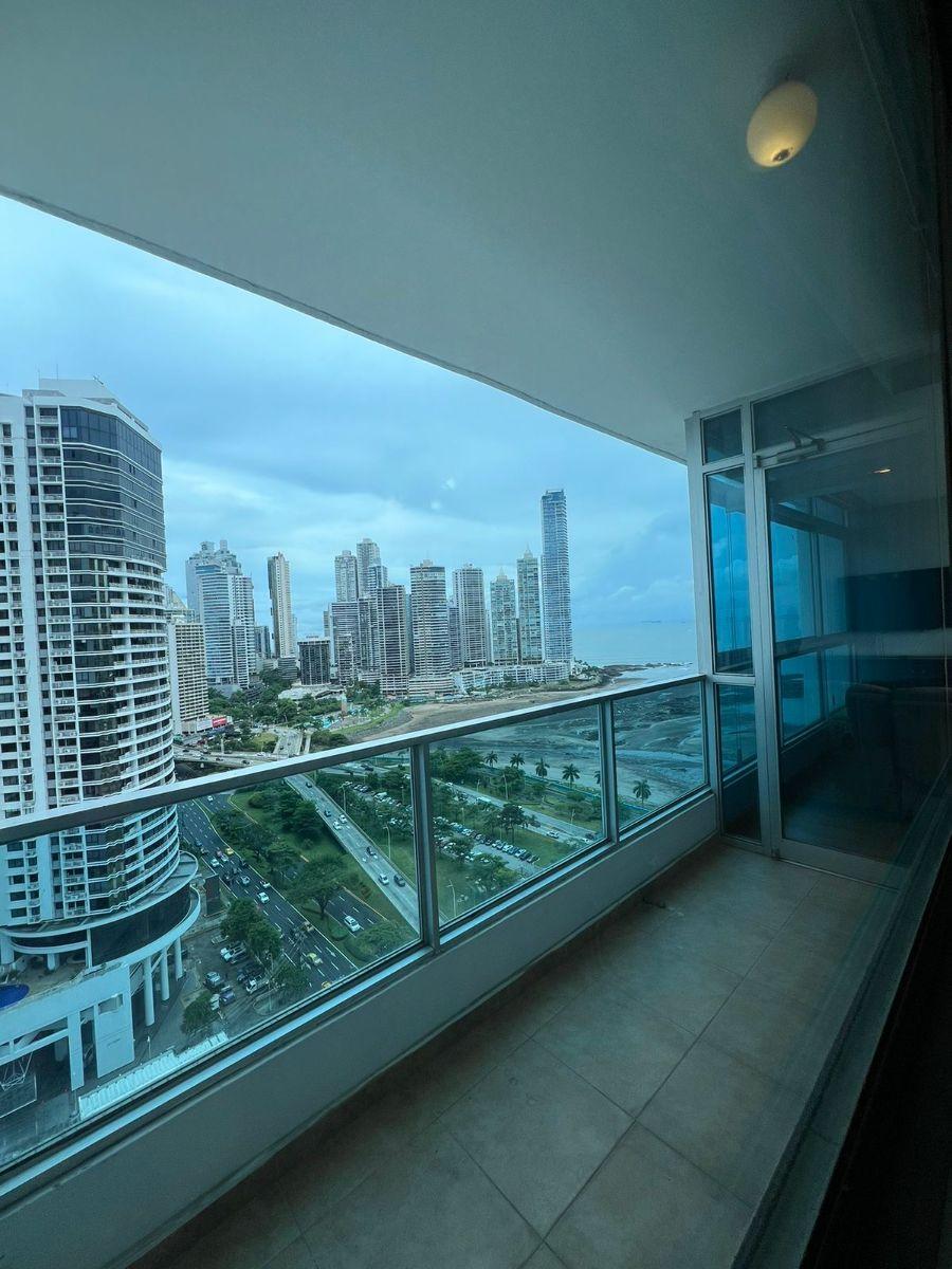 Foto Apartamento en Alquiler en Avenida Balboa, Avenida Balboa, Panamá - U$D 1.300 - APA75580 - BienesOnLine