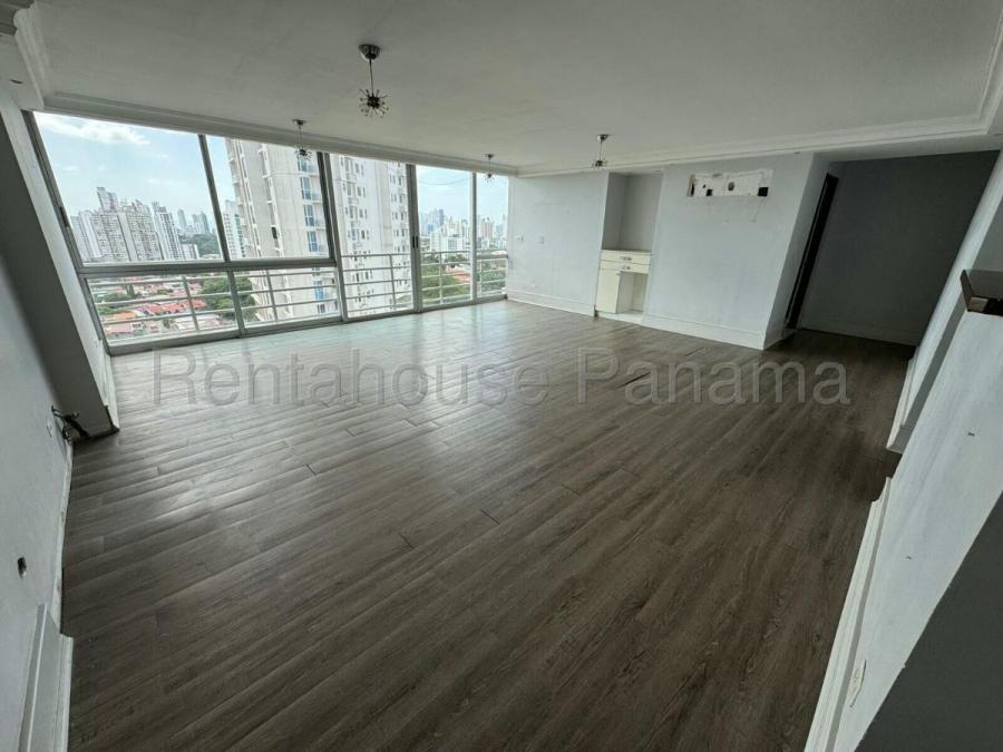 Venta Apartamento de 136 Mts en Hato Pintado