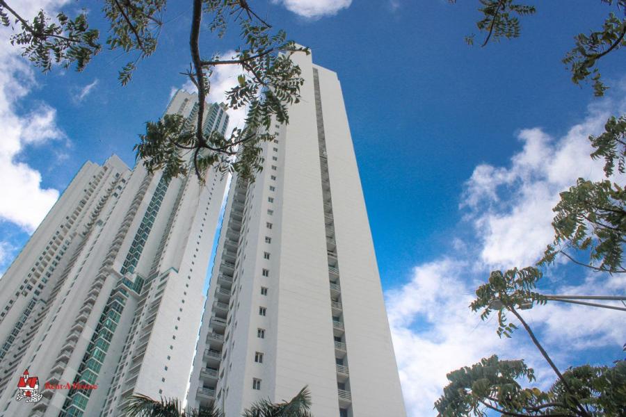 Foto Apartamento en Venta en Ciudad de Panamá, Panamá - U$D 780.000 - APV76010 - BienesOnLine