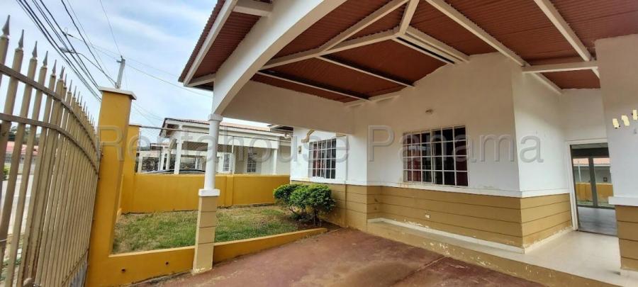 Venta Casa de 282 Mts en Chorrera