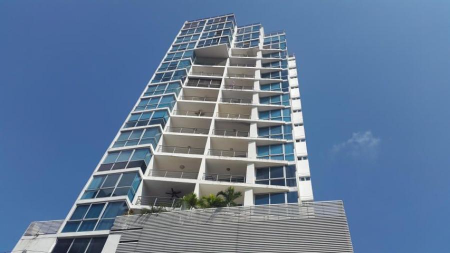 Venta de  Apartamento Céntrico en PH Park City, El Cangrejo 20-5886