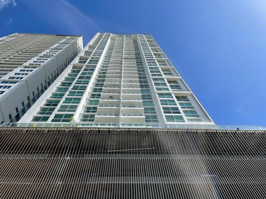 Venta de Apartamento de 136 m2 en PH Asia, Costa del Este 22-7060