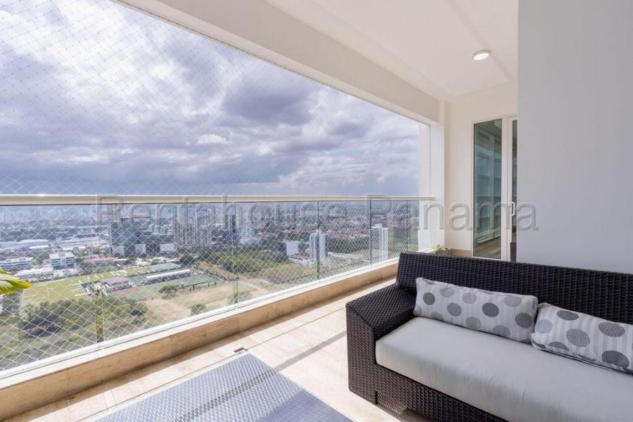 Venta de Apartamento de 358 m2 en PH Aria, Costa del Este 25-4866