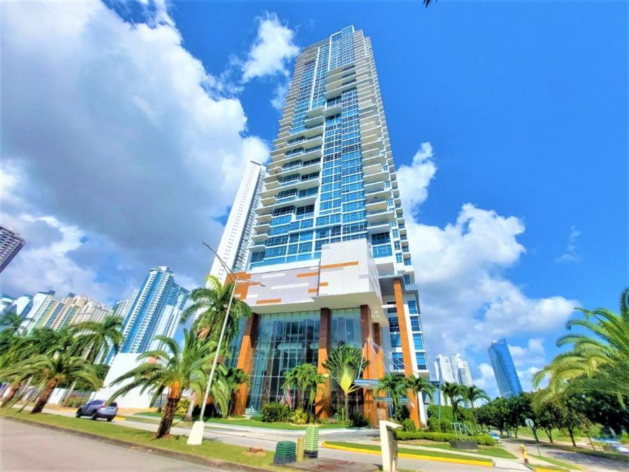 Venta de Apartamento de 419 m2 en PH Ten Tower, Costa del Este 22-8534