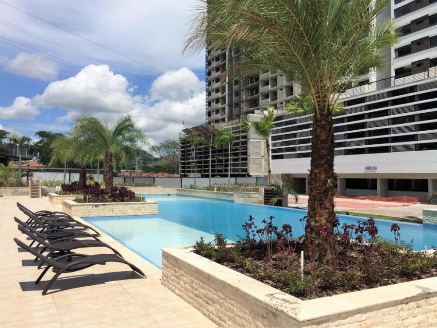 Venta de Apartamento en Condado del Rey 17-611 **HH**