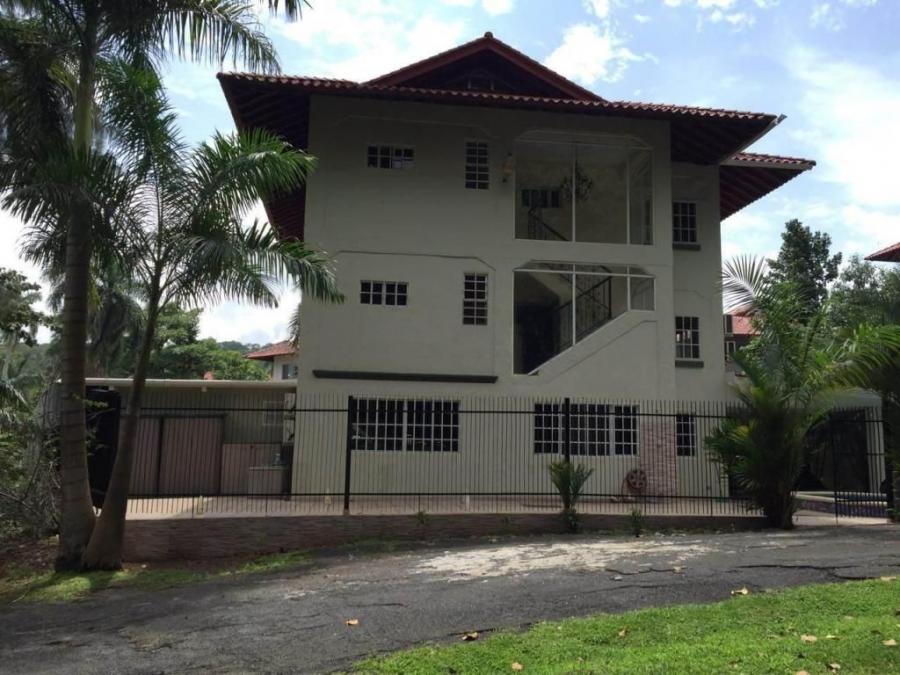 Foto Casa en Venta en ALBROOK, Panamá - U$D 1.450.000 - CAV26380 - BienesOnLine