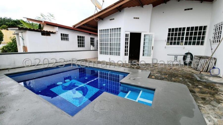 Foto Casa en Venta en Brisas del Golf, San Miguelito, Panamá - U$D 270.000 - CAV75106 - BienesOnLine