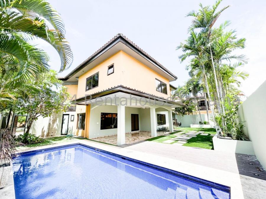 Foto Casa en Venta en Costa del Este, Juan Díaz, Panamá - U$D 1.300.000 - CAV75507 - BienesOnLine