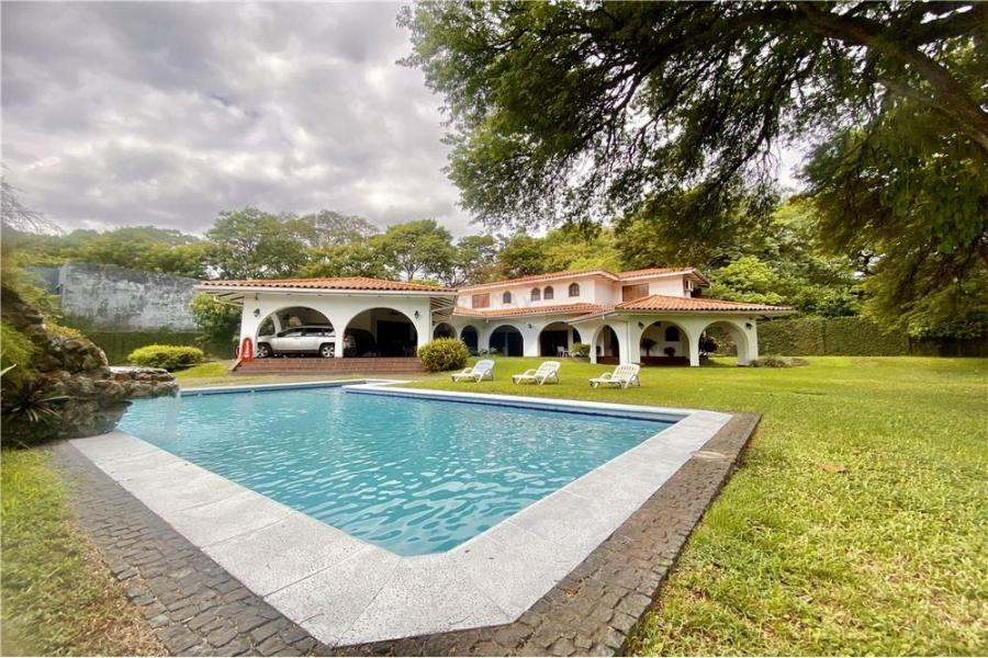 Foto Casa en Venta en Ita Enramada, Lambar, Central - U$D 522.000 - CAV2265 - BienesOnLine