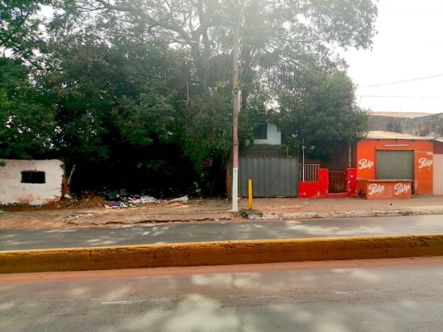 En Venta Terreno el Lambare s/ Av. Cacique.