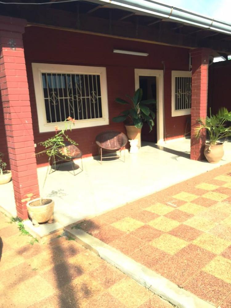 Vendo 2 casas en Capiata