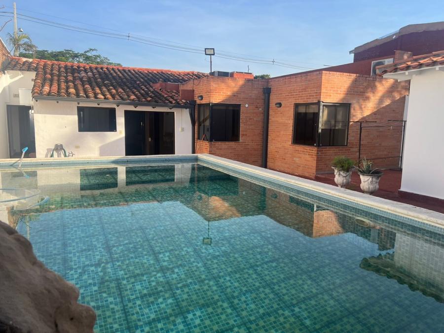 Foto Casa en Venta en Próximo a la Av. J.M. Argaña detrás de Afemot y Ex, Lambaré, Central - G 1.200.000.000 - CAV2286 - BienesOnLine