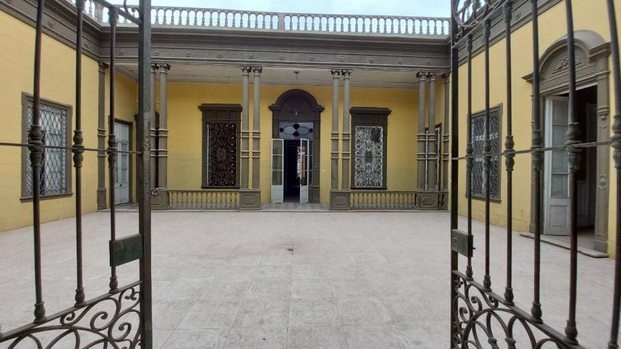 Casona Centro Histórico de Lima a Pocos m de Plaza San Martín 1500 m²