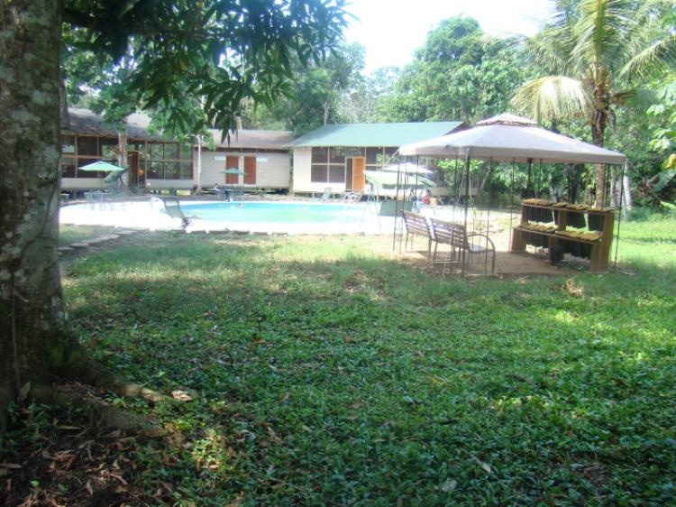 En venta magnifico albergue turistico en tambopata Madre de Dios.