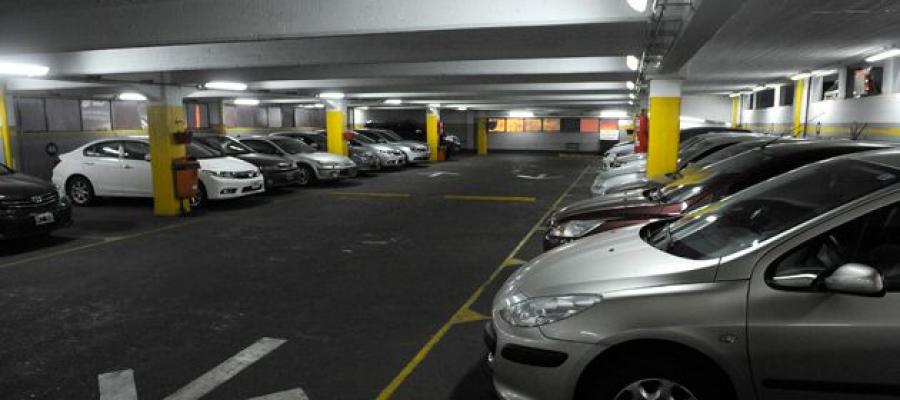 ALQUILER DE ESTACIONAMIENTO EN MIRAFLORES