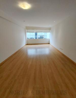 Alquilo Dpto. Miraflores 163 m2 + 2 Cocheras + Depsito. US$ 1,200.-