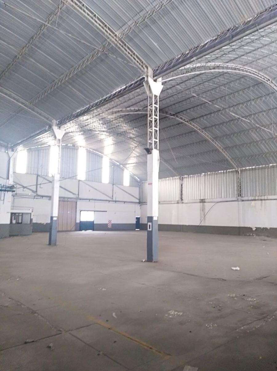 CERCADO DE LIMA ALQUILO ALMACENES DSDE 1,000M2 HASTA 15,000M2 AV. ARGENTINA CON UNIVERSITARIA, COLON