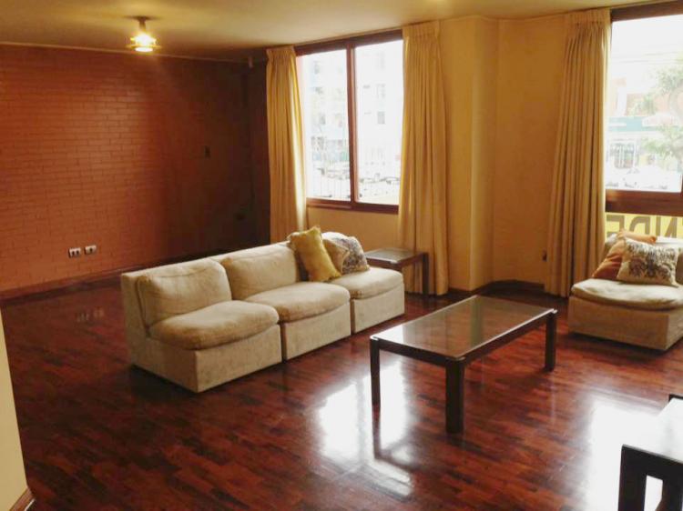 Foto Departamento en Venta en Santiago De Surco, Lima - U$D 190.000 - DEV23505 - BienesOnLine