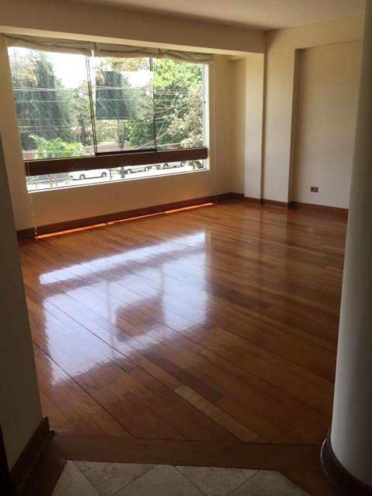 Foto Departamento en Venta en SANTIAGO DE SURCO, Santiago De Surco, Lima - U$D 359.000 - DEV22893 - BienesOnLine