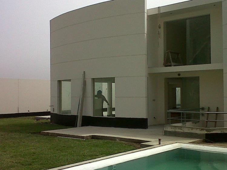 Foto Casa en Venta en La Molina, La Molina, Lima - U$D 1.250.000 - CAV7482 - BienesOnLine